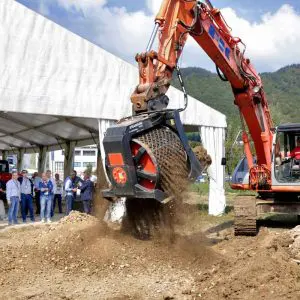 multiscreening_cangini-benne-1-ql5ctovrh27xklq9wmzbmy07ni5yrh91pdc9mx8t6g